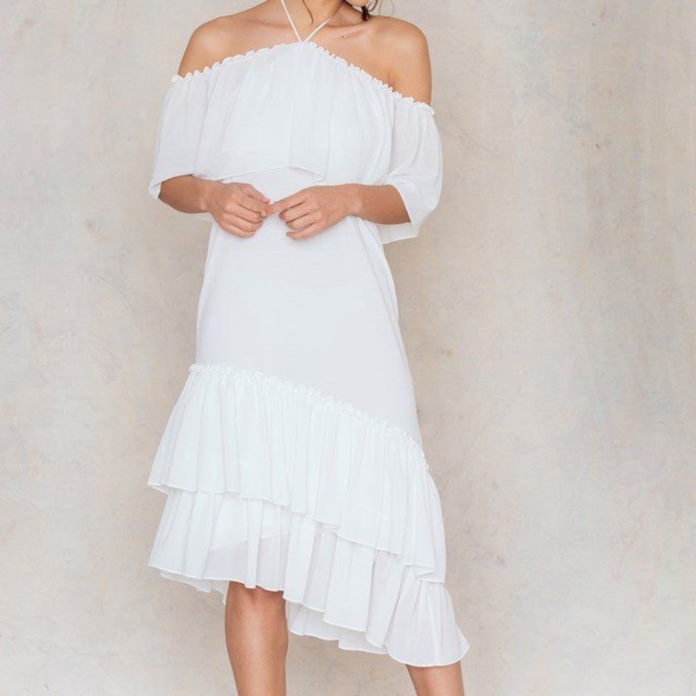 Asymmetrical midi ruffle dress by TRANLOEV.